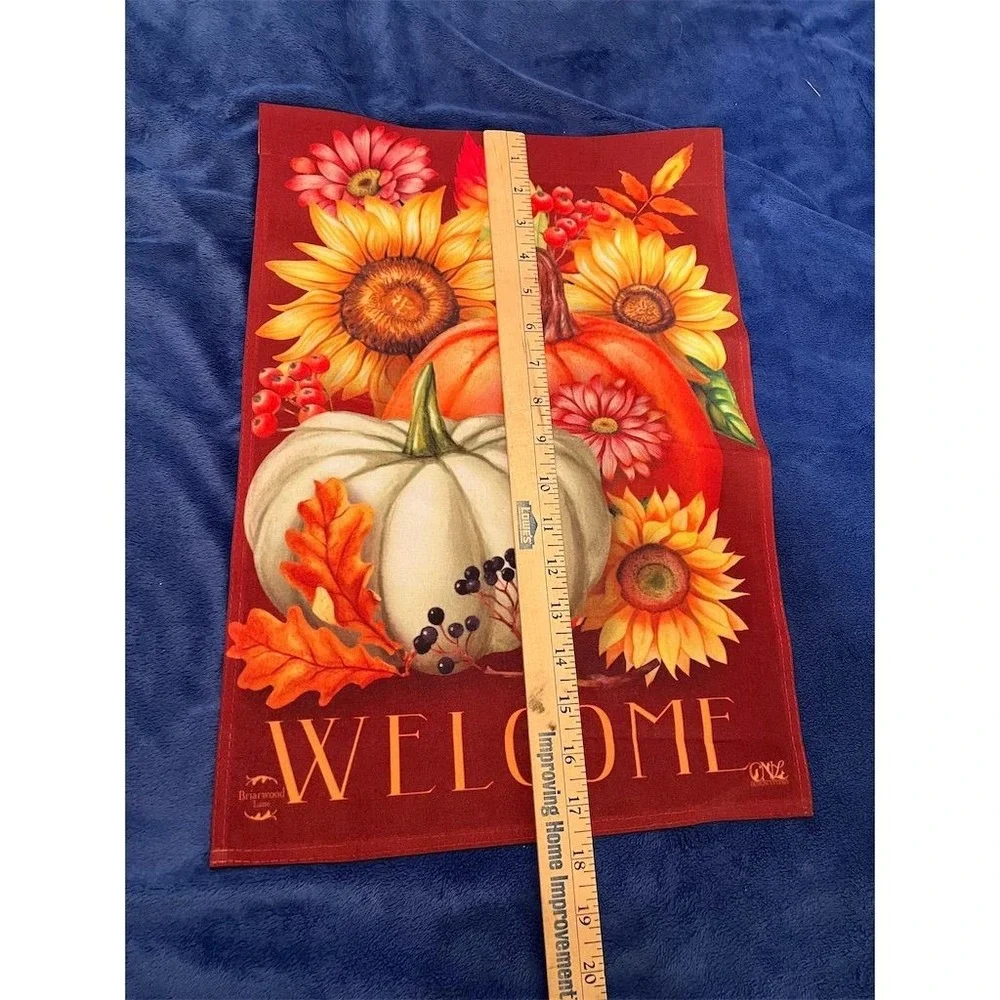 Set of 4 Seasonal Double-Sided Garden Flags - Welcome, Easter,‎ Xmas